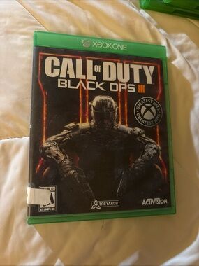 Activision Call of Duty: Black Ops III - Xbox One (Green)